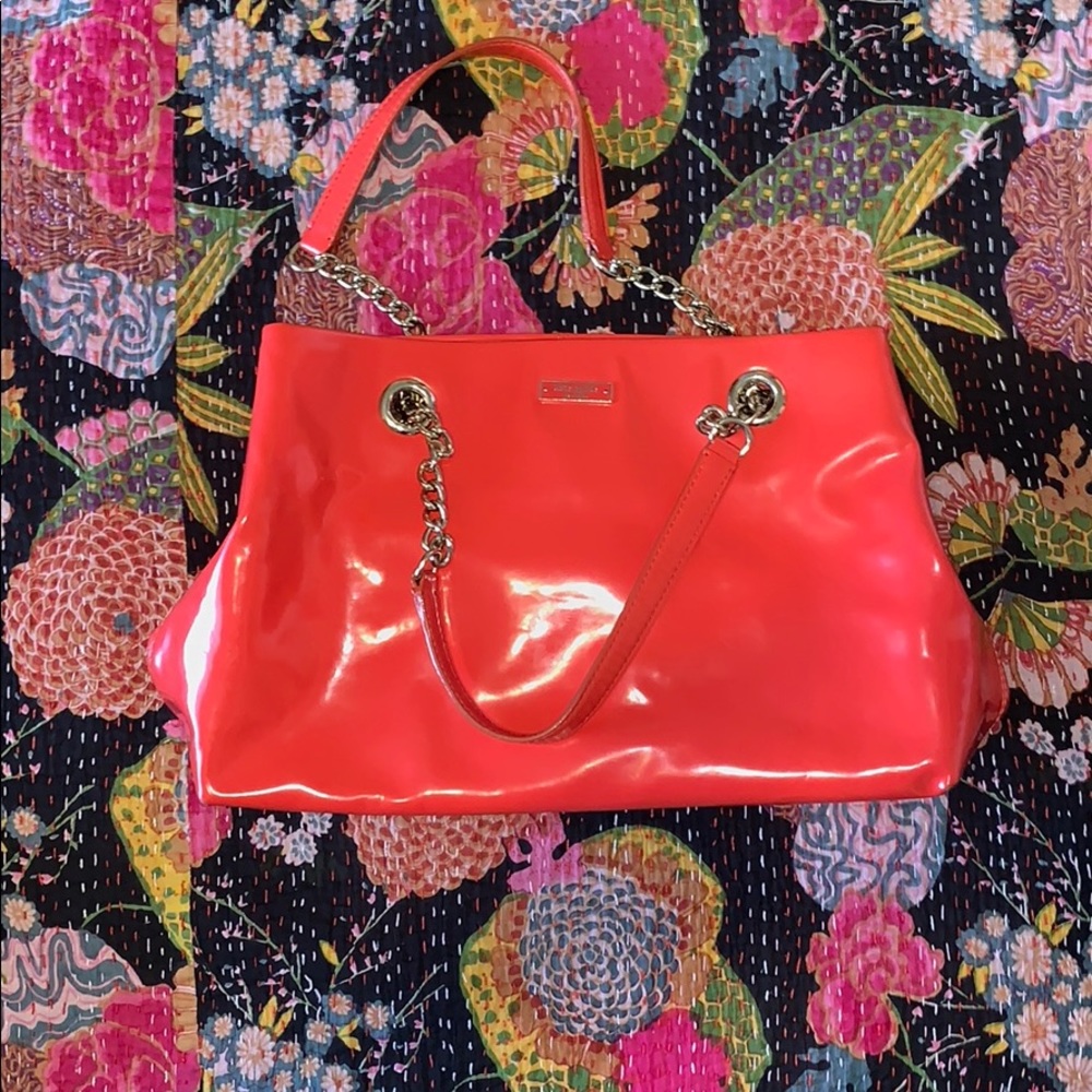 Hand bag